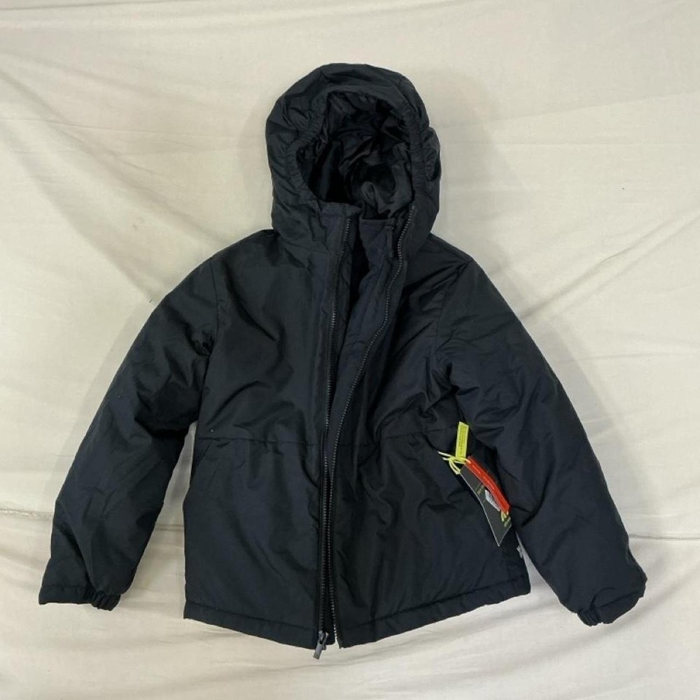 Brand new with tags boys' black puffer jacket, size M (8)